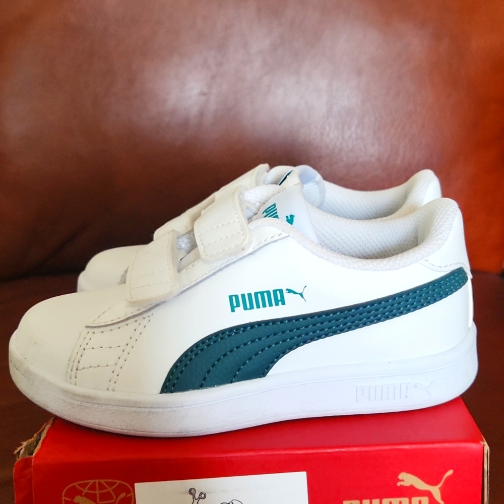 Boys Puma Smash sneakers in box 👟